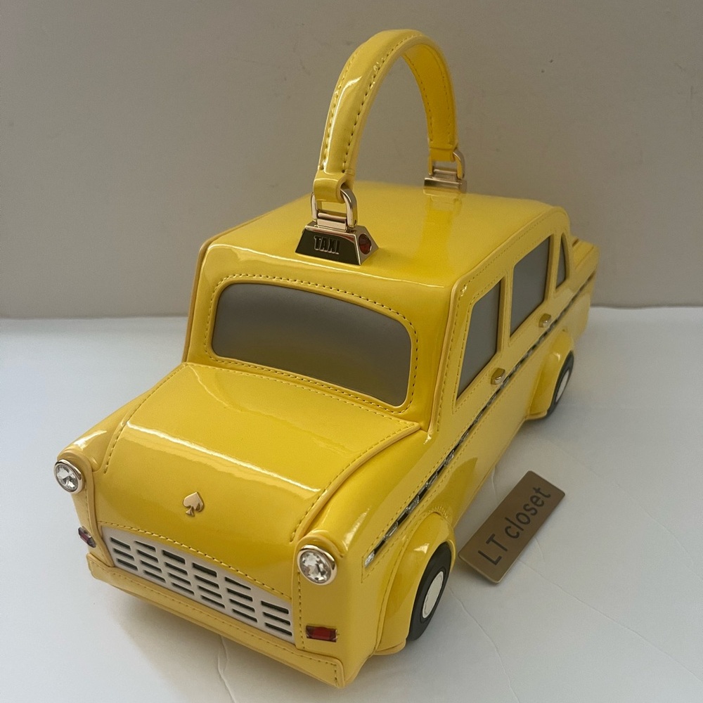 Last one!♠️Kate Spade New York NYC 3D Big Apple Kate’s Taxi Crossbody Bag - Picture 6 of 12